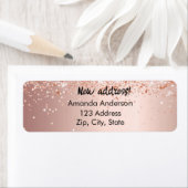 Étiquette Rose en or confetti déplacé nouvelle adresse de re (En situation)