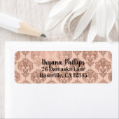 Étiquette Rose Gold Blush Rose Moderne Glam Damask (En situation)