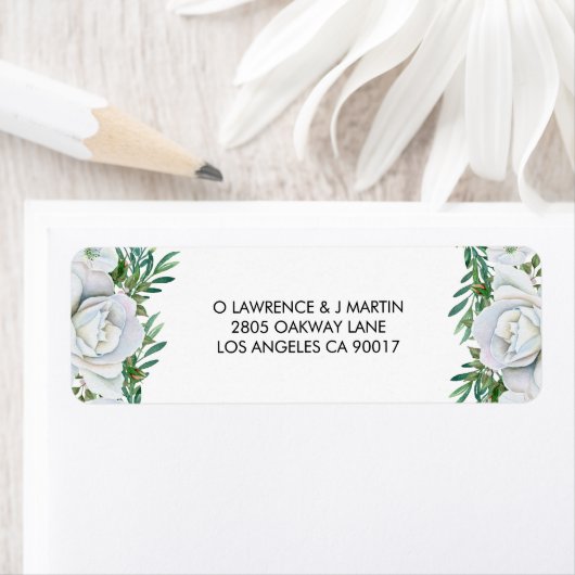 Étiquette Roses blanches Mariage de feuillage (En situation)