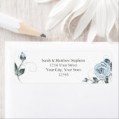 Étiquette Roses d'aquarelle bleu foncé (En situation)