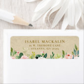 Étiquette Rouge Clair Floral Rustique & Kraft Maison de Camp (En situation)