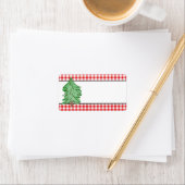 Étiquette Rouge rustique Pin vert Plaid Noir blanc (En situation)