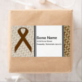 Étiquette Ruban Brown standard par Kenneth Yoncich (En situation)