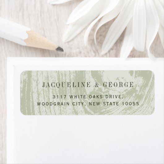 Étiquette Rustic Green Wood Grain Spring Mariage Adresse (En situation)