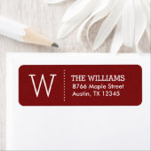 Étiquette Rustic Red Custom Monogram Adresse de retour (En situation)