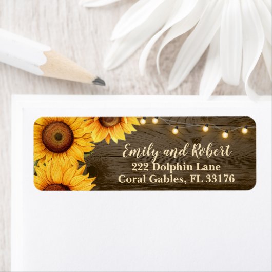 Étiquette Rustic Sunflower String Lights Adresse du Mariage (En situation)