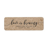 Étiquette Rustique Faux Kraft Script L'amour est en train de (Devant)