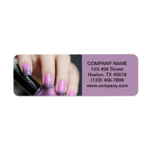 Étiquette salon élégant de manucure à ongles