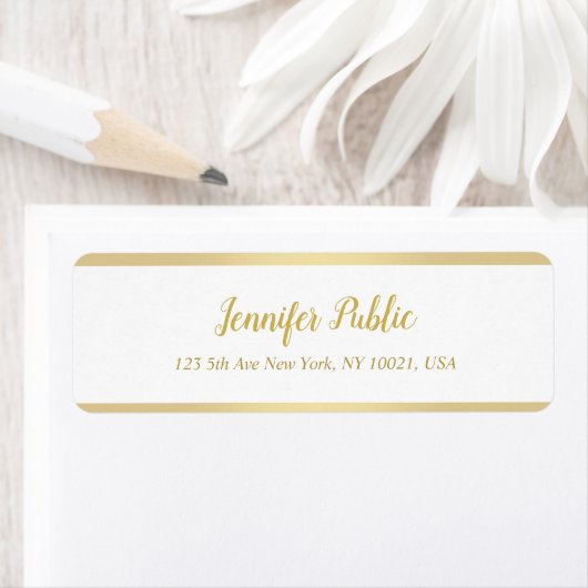 Étiquette Script main or moderne Simple Modèle élégant (En situation)