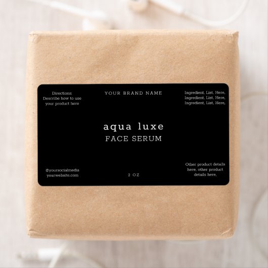 Étiquette sériel minimaliste (En situation)