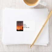 Étiquette Silhouette du coucher de soleil des lignes d'alime (En situation)