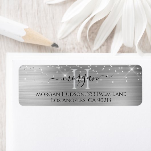Étiquette Silver Glitter & Large Monogram, Black Script Name (En situation)