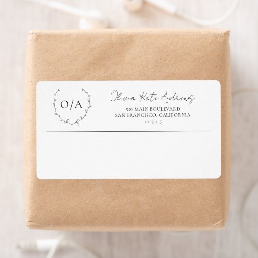 Étiquette Simple classique Monogramme Wreath Élégant (En situation)