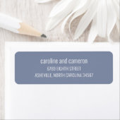 Étiquette Simple Periwinkle Modern Wedding Return Address  (En situation)