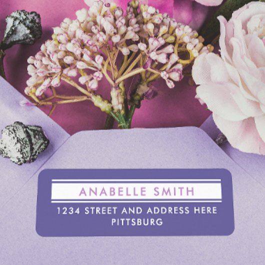 Étiquette Simple Violet Blanc Adresse de Retour Typo