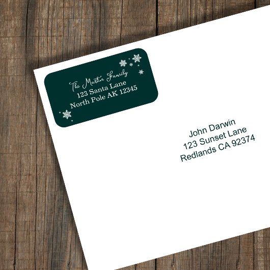 Étiquette Simplistic Snowflakes Dark Green Adresse de retour