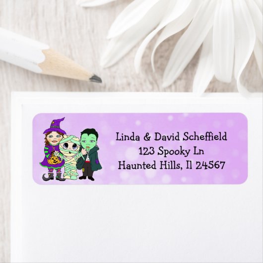 Étiquette Sorcière violette, Vampire et maman Halloween (En situation)