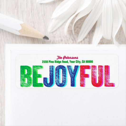 Étiquette Soyez Joyeux Coloré Letterpress Personnalisé (En situation)