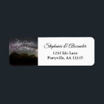 Étiquette Starry Mountain Love Adresse du Mariage<br><div class="desc">Un étiquette de adresse mariage mignon avec une scène de montagne étoilée et la phrase "Amour sous les étoiles". Personnalisez avec vos informations.</div>