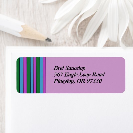Étiquette Stipes violettes vertes (En situation)