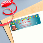 Étiquette String Lights Red Mug Winter Christmas Adresse<br><div class="desc">Ce label d'adresse de retour est un délicieux mélange de gaieté et de praticité de vacances, parfait pour ajouter une touche festive à votre courrier de vacances. Il dispose d'un bel arrière - plan en dégradé qui passe d'un bleu cool à un vert vif, rappelant une nuit d'hiver passant dans...</div>