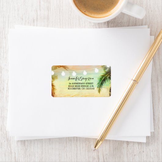 Étiquette String Lights Sunset Beach Wedding (En situation)