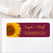 Étiquette Sunflower Bourgogne Mariage Retour Adresse (En situation)