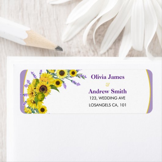 Étiquette Sunflower & Lavender Wedding Return Address  (En situation)