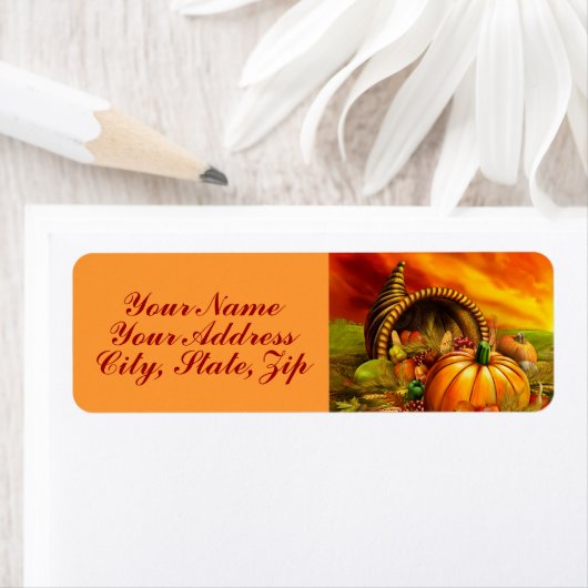 Étiquette Thanksgiving Cornucopia (En situation)