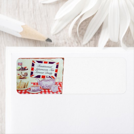 Étiquette Thé anglais après-midi (En situation)