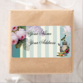 Étiquette Thé au Petit Trianon avec théière et tasse (En situation)