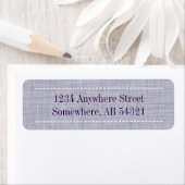 Étiquette Tissu tissé en tissu en Indigo violet (En situation)