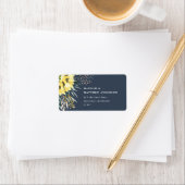 Étiquette Tourbillon botanique eucalyptus bleu marine rustiq (En situation)