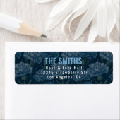 Étiquette Trendy Carnation Inspired Countryside Wedding (En situation)