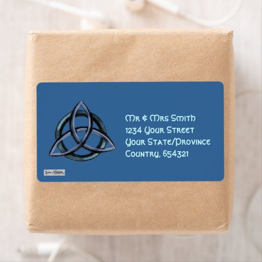 Étiquette Triquetra (bleu) (En situation)