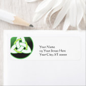 Étiquette Triquetra Celtic Trinity Knot (En situation)