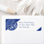 Étiquette Triskel en argent bleu (En situation)