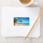 Étiquette Tropical Beach (nom et adresse personnalisés) (En situation)