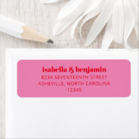 Typographie audacieuse rose vif et rouge Mariage m