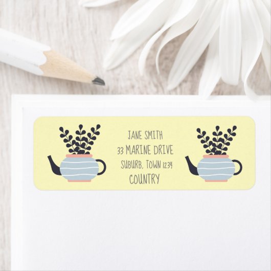 Étiquette Une théière moderne simple au pastel plante (En situation)