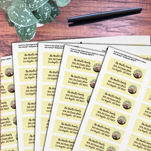 Étiquette Vache à bande dessinée peignant des oeufs de