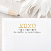 Étiquette Valentines Day Faux Gold Foil XOXO Typographie (En situation)