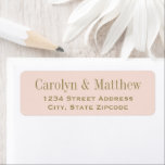 Étiquette Vintage Blush Antique Gold Mariage Adresse de reto<br><div class="desc">Ajoutez du style à vos enveloppes avec ces étiquettes d'adresse de retour avec du texte usagé d'or antique que vous pouvez personnaliser avec une couleur arrière - plan rose vif.</div>