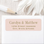 Étiquette Vintage Blush Antique Gold Mariage Adresse de reto<br><div class="desc">Ajoutez du style à vos enveloppes avec ces étiquettes d'adresse de retour avec du texte usagé d'or antique que vous pouvez personnaliser avec une couleur arrière - plan rose vif.</div>