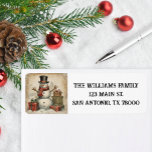 Étiquette Vintage Christmas Snowman Adresse de retour<br><div class="desc">Un design vintage de bonhomme de neige décore ce stickers d'adresse de retour de Noël chaleureux et douillet. Idéal pour le courrier de vacances.</div>