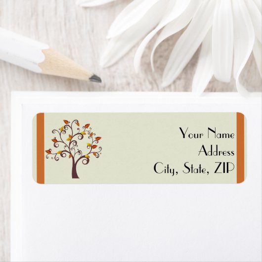 Étiquette Whimsical Fall Tree - Adresse de retour (En situation)