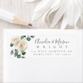 Étiquette White Rose Botanical Wedding Return Address (En situation)