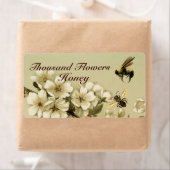 ÉTIQUETTE WIHITE SPRINTEMPS FLEURS ET HONEY BEE, BEEKEEPER (En situation)