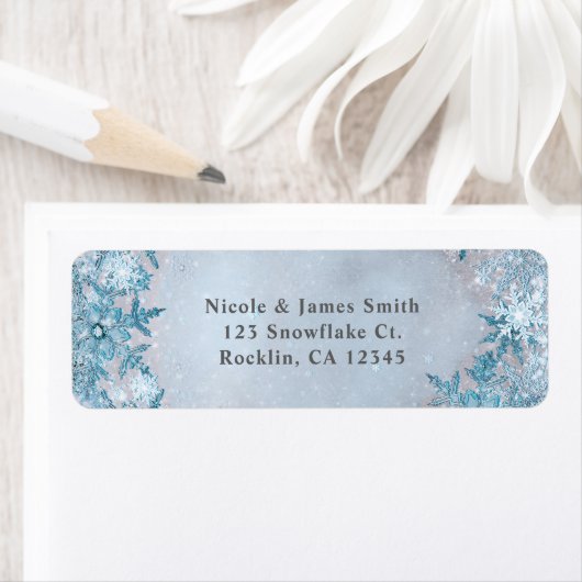 Étiquette Winter Wonderland Snowflakes Blue Sparkle Elegant (En situation)