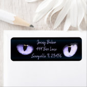 Étiquette Yeux de chat violet Halloween Éffrayant noir (En situation)